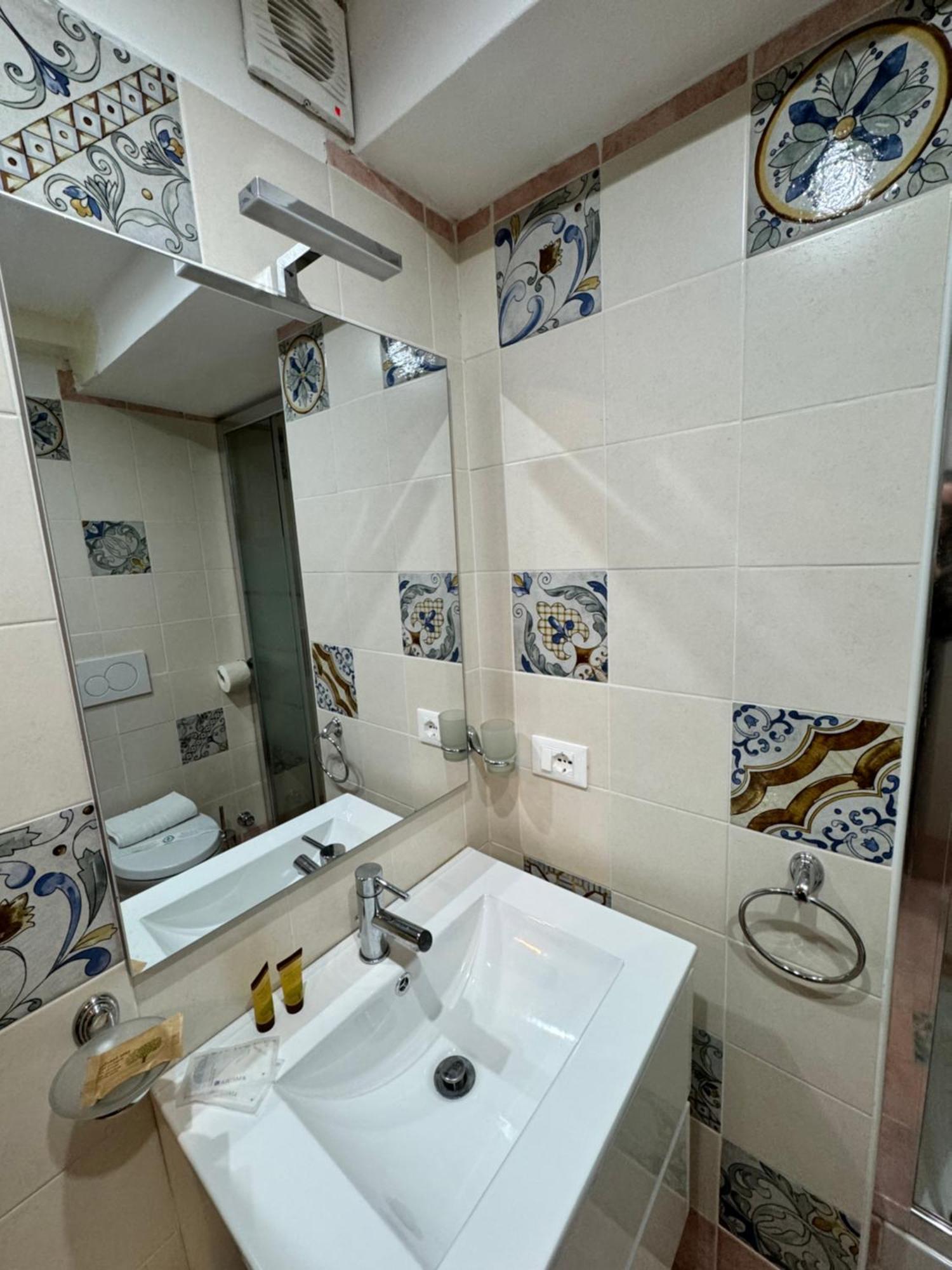 Taormina'S Sun Apartment Luaran gambar