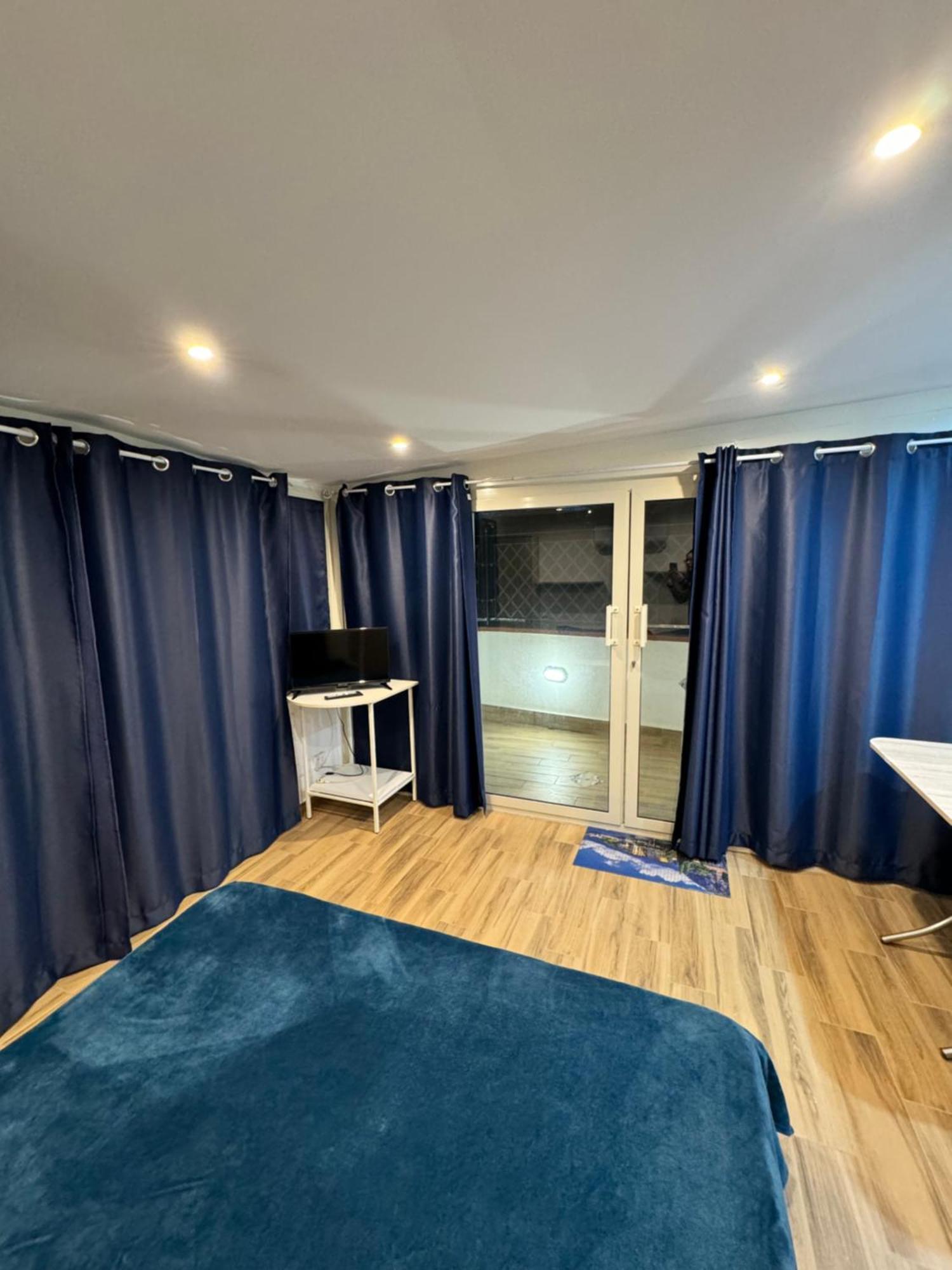 Taormina'S Sun Apartment Luaran gambar