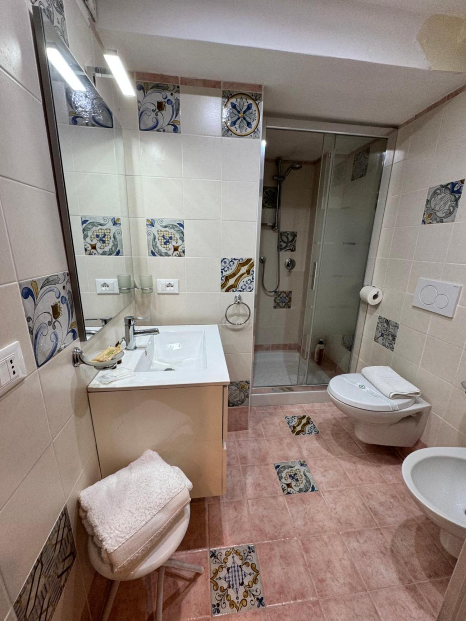 Taormina'S Sun Apartment Luaran gambar