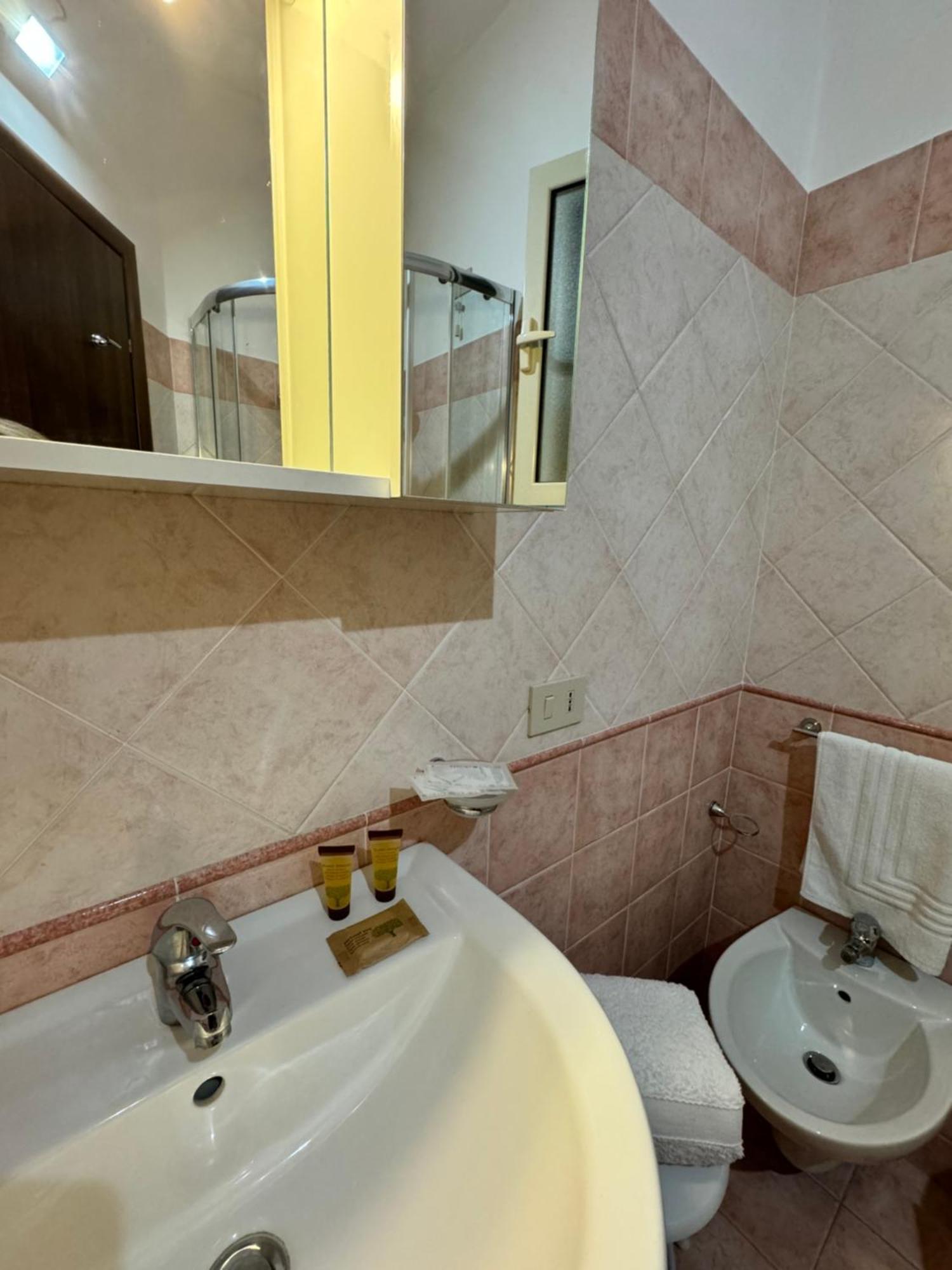 Taormina'S Sun Apartment Luaran gambar