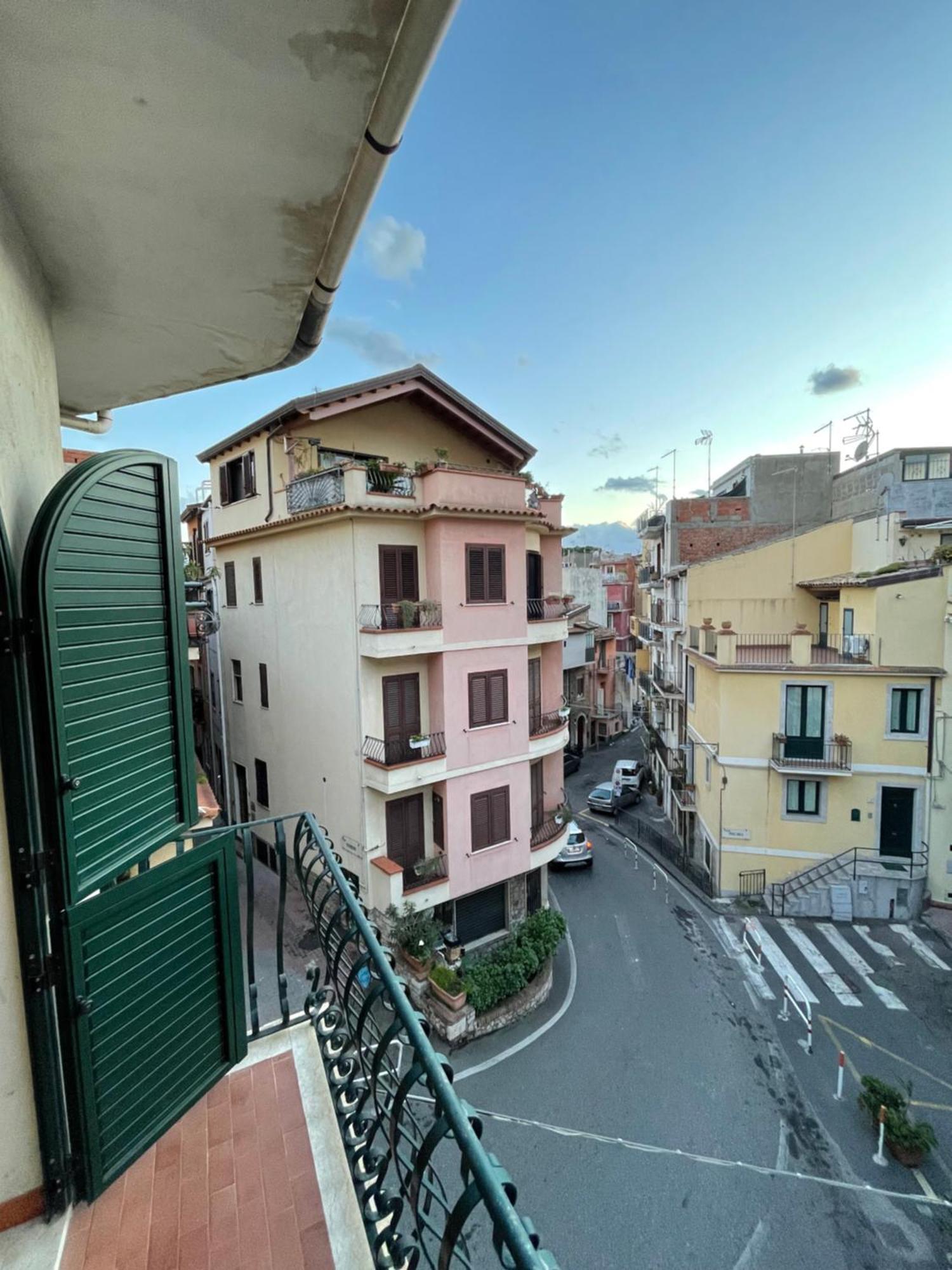 Taormina'S Sun Apartment Luaran gambar