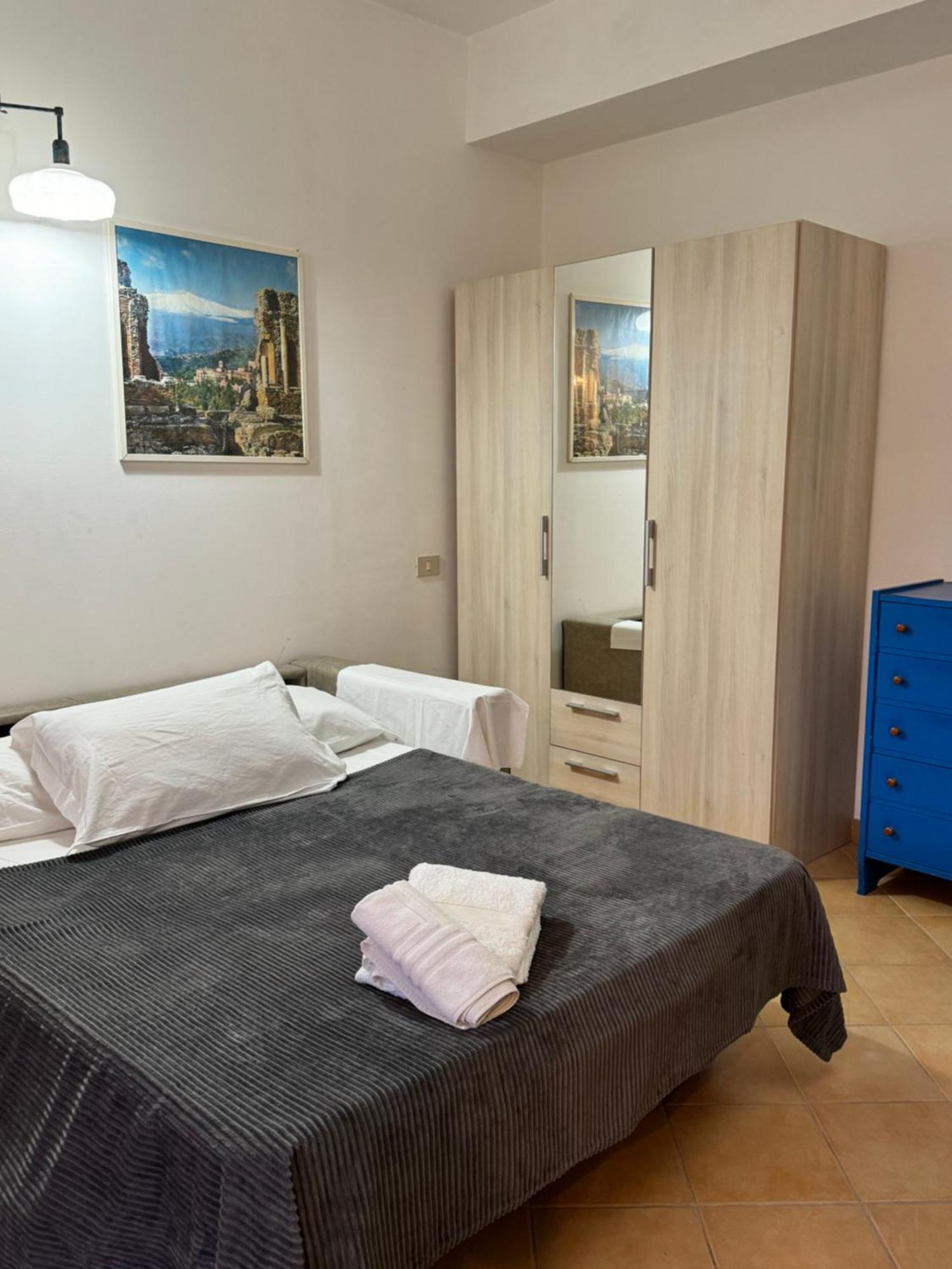 Taormina'S Sun Apartment Luaran gambar