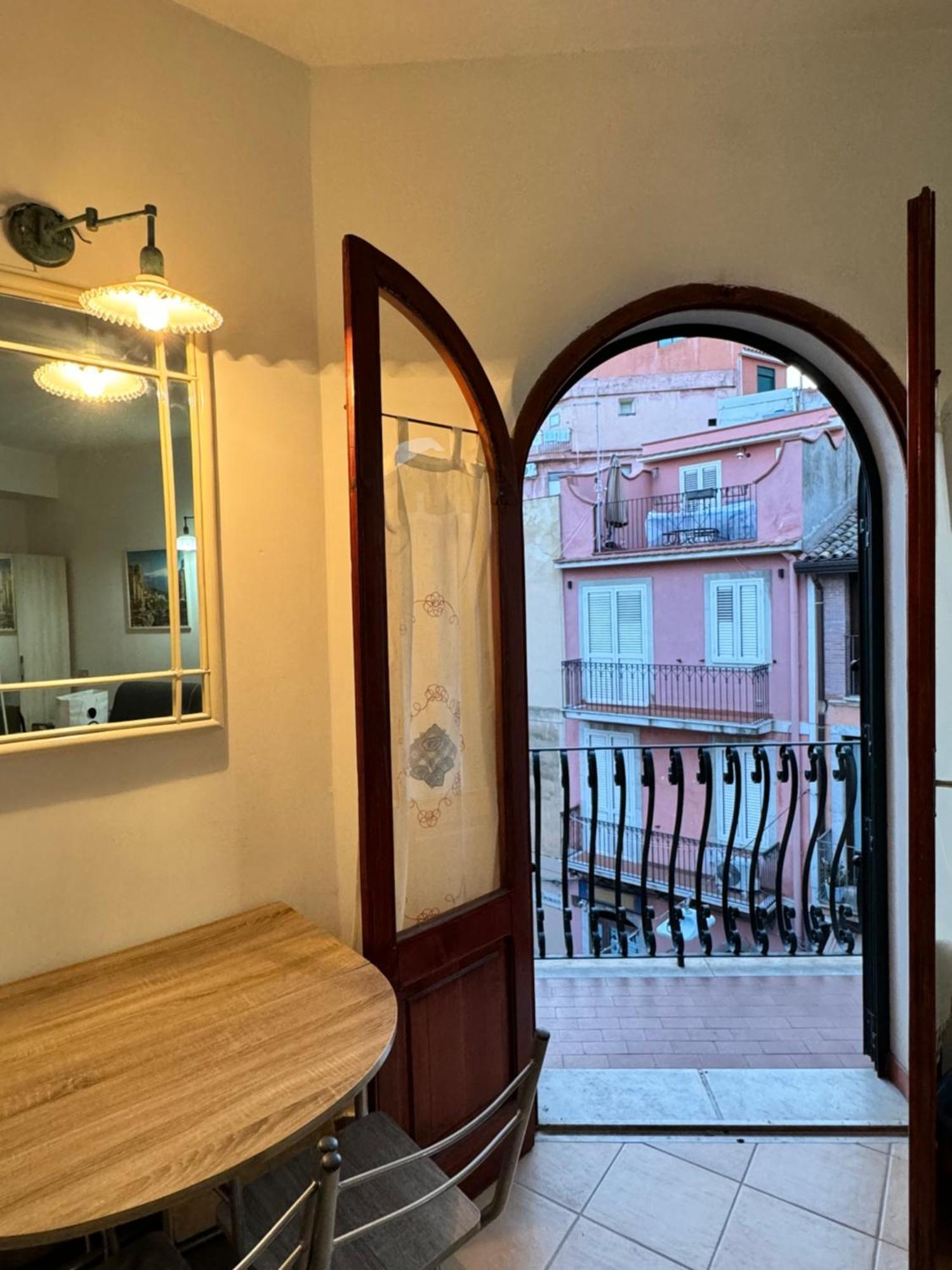 Taormina'S Sun Apartment Luaran gambar