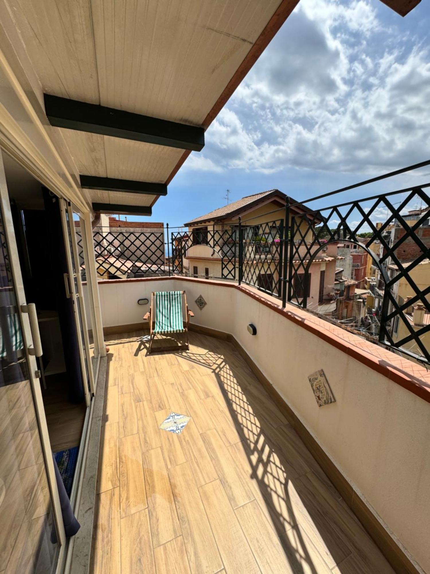Taormina'S Sun Apartment Luaran gambar